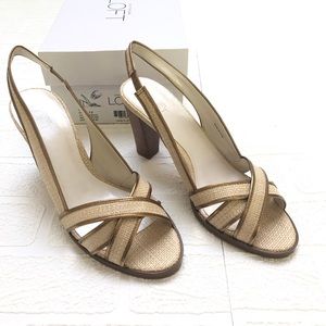 NWT NIB The LOFT Gold Trimmed Strappy Sandals 👡